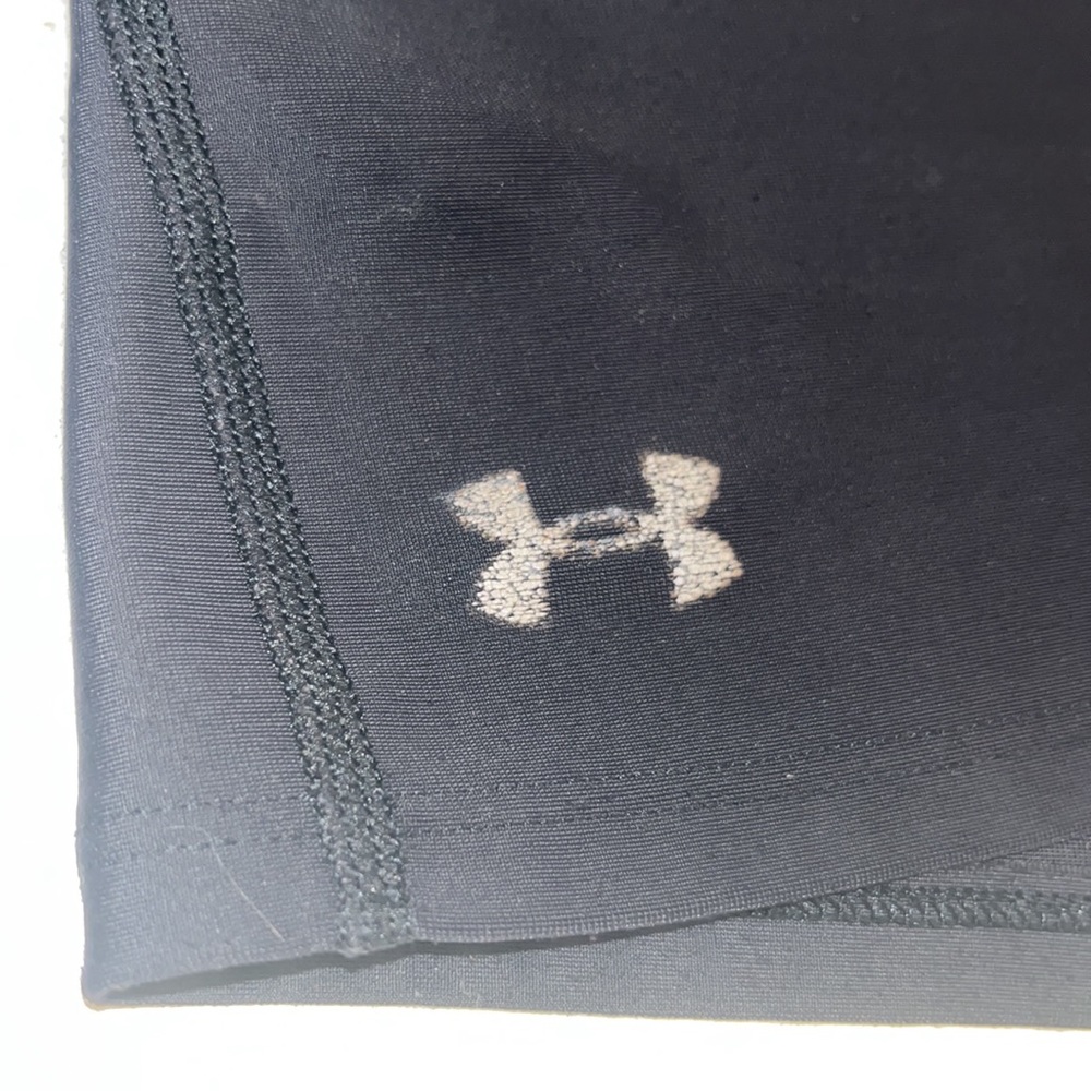 UNDER ARMOUR - Picture 2 of 3
